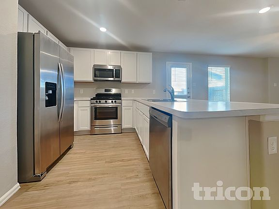 4th image of 18610 Rosehill Prairie Dr