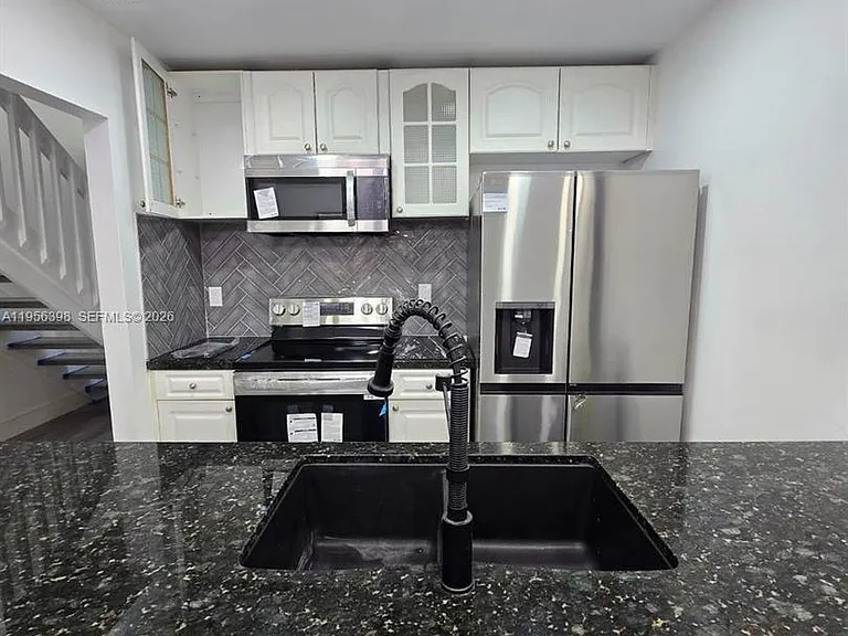 1120 Parkside Green Dr #C — Photo 1