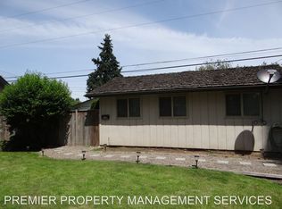 35 1/2 Wedgewood Dr, Eugene, OR 97404