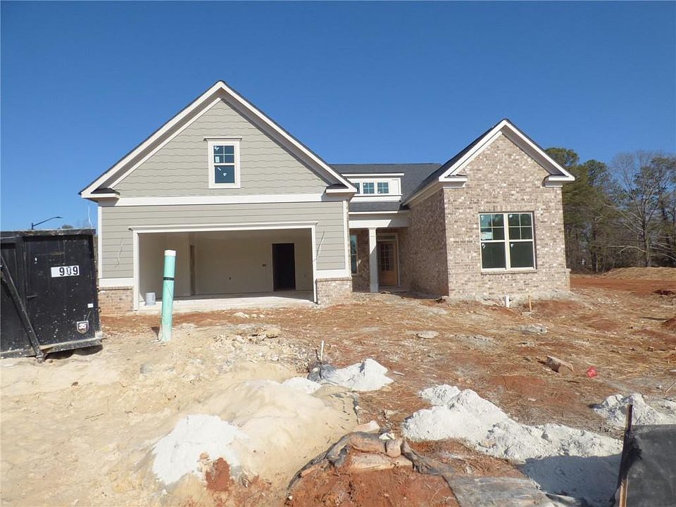 1st image of 374 Kenmure Ct