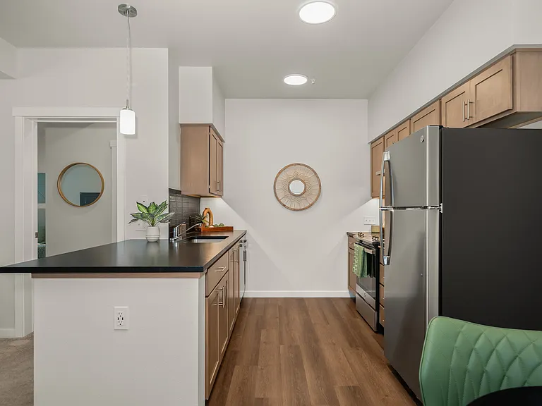 Rivers Edge Apartments — Photo 70