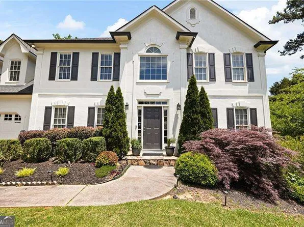 1340 Fallsbrook Dr NW, Acworth, GA 30101