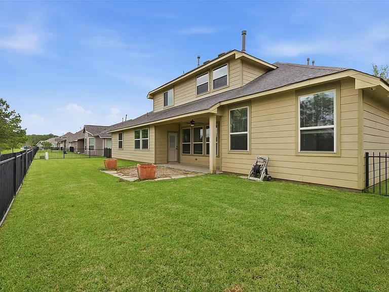 11306 Misty Willow Ln — Photo 27