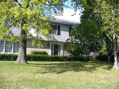 1st image of 950 Laura Ave