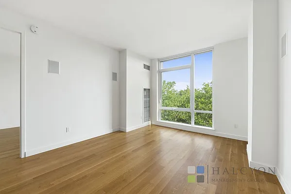 Rented by Halcyon Management Group LLC | media 32