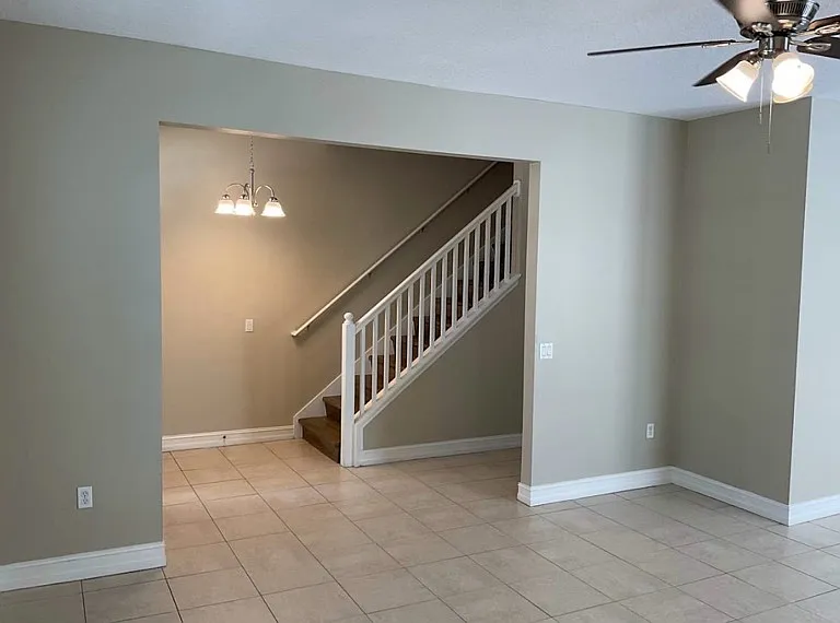 3705 Sagefield Dr — Photo 2