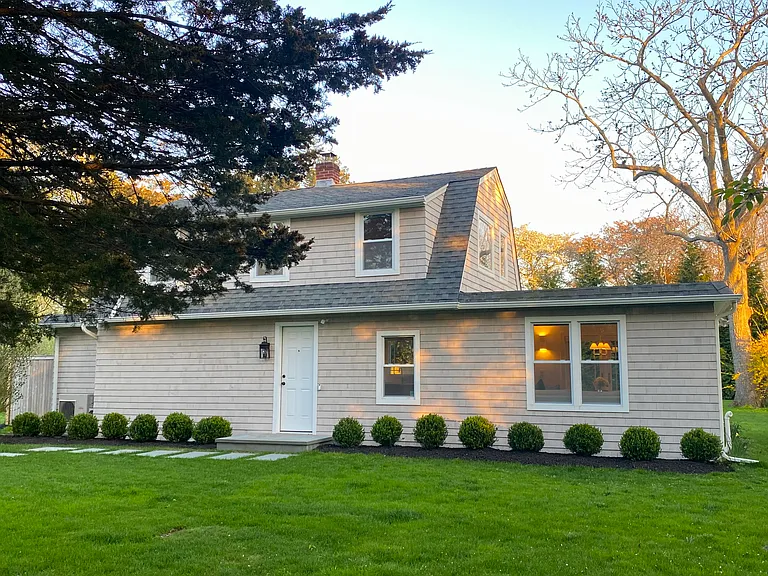 202 Pantigo Rd — Photo 24