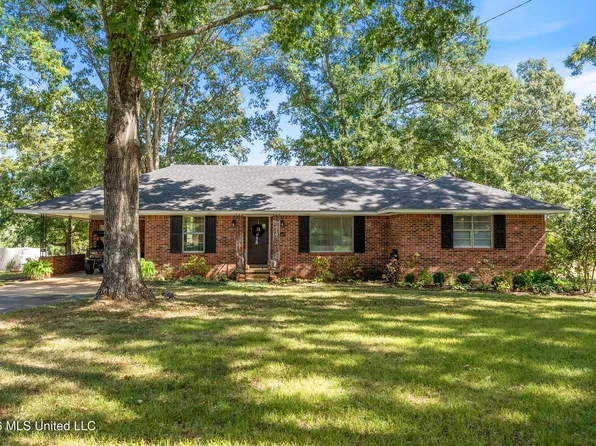 3407 Yellowdog Rd, Senatobia, MS 38668
