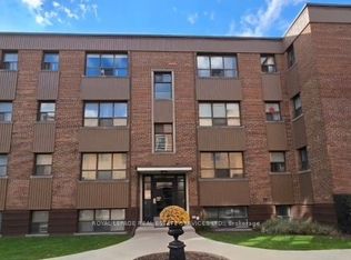 2846 Bloor St W #6, Toronto, ON M8X 1A9