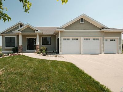 103 Andrews Ct, Alton, IA, 51003
