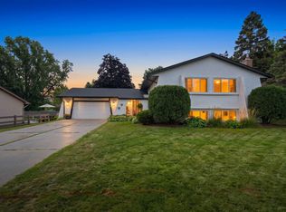 7565 Paul Rd, Woodbury, MN 55125