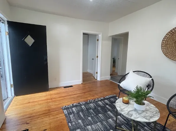 109 W Maple St #5, Johnson City, TN 37604