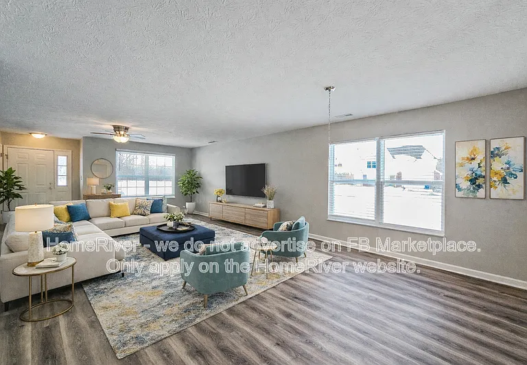 1725 James Run Way — Photo 4