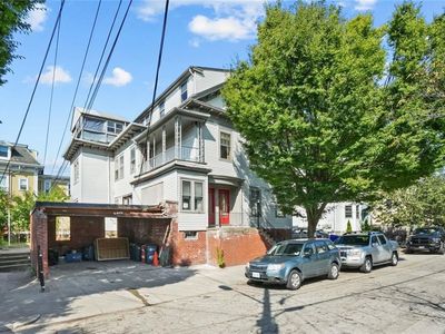 15 Pallas St, Providence, RI, 02903