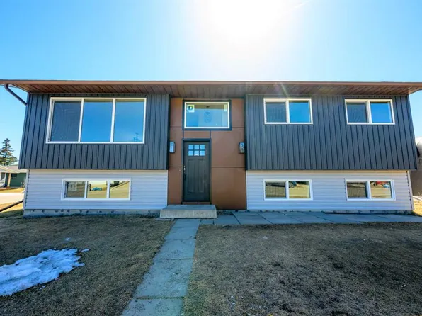9401 E 122nd Ave, Grande Prairie, AB T8V 5V6