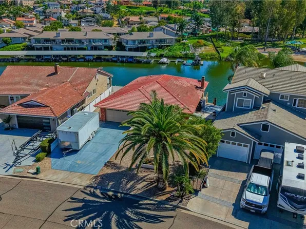 30449 Sea Horse Cir, Canyon Lake, CA 92587