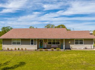 65604 E 160th Rd, Wyandotte, OK 74370