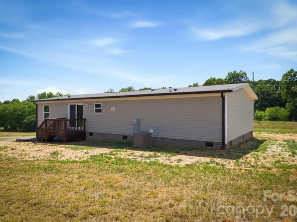 1894 Mesa Dr, Vale, NC 28168