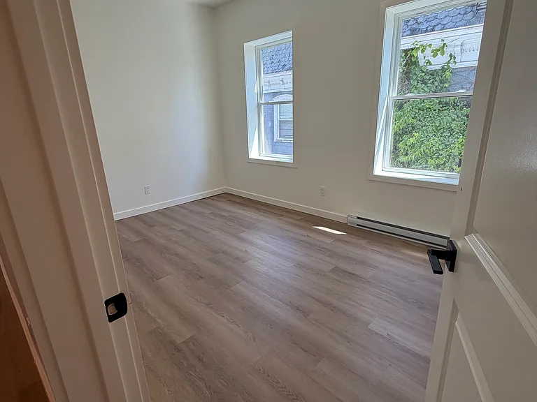 46 N Hamilton St #6 — Photo 19