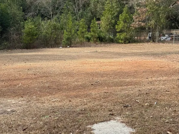 964 Irving Dr, Macon, GA 31217