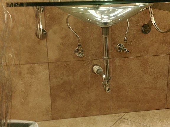 5th image of 7235 N Lakeside Ct #18