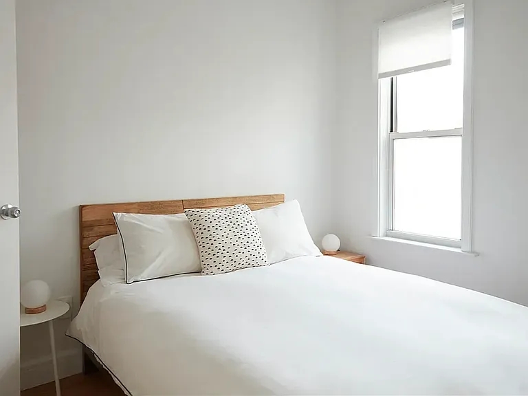 967 Lorimer St #1 — Photo 5