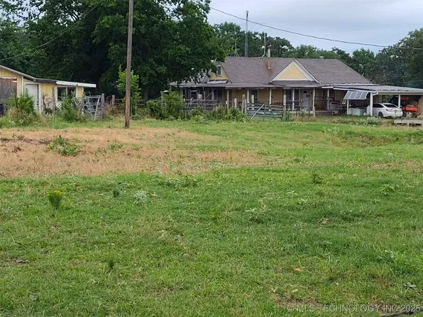 2926 Meadow Rd, Bokchito, OK 74726