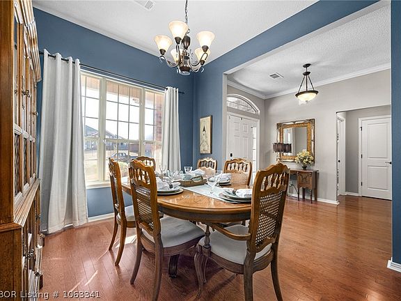 5th image of 2723 Quarry Dr