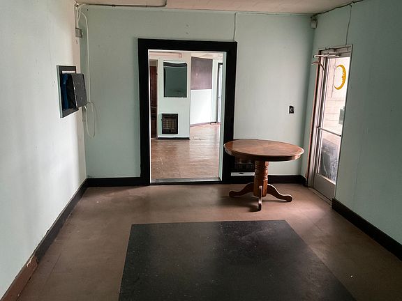 2nd image of 2106 N Roan St #10-11