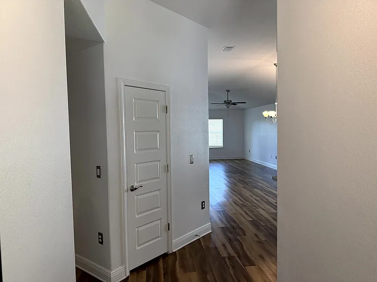 1333 Fairchild St — Photo 2