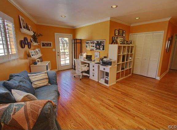 4th image of 4207 Keever Ave