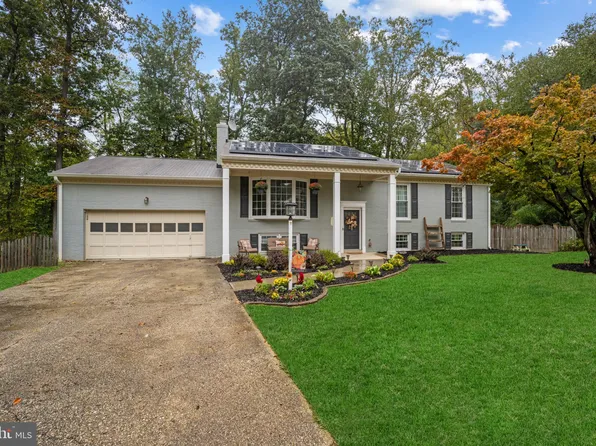 12230 Westview Dr, Upper Marlboro, MD 20772