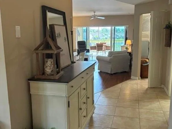 10020 Maddox LN #210, BONITA SPRINGS, FL 34135