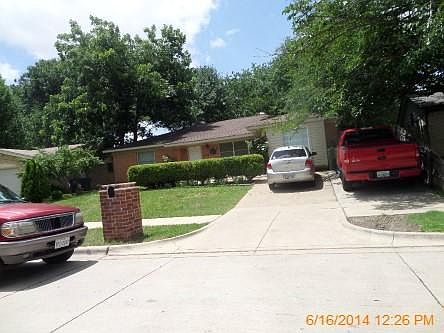 3rd image of 2512 Plaza St