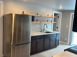 46 Thatcher St FLOOR 1, Selkirk, NY 12158