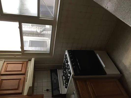 Rented by First Executive Realty Inc | media 7