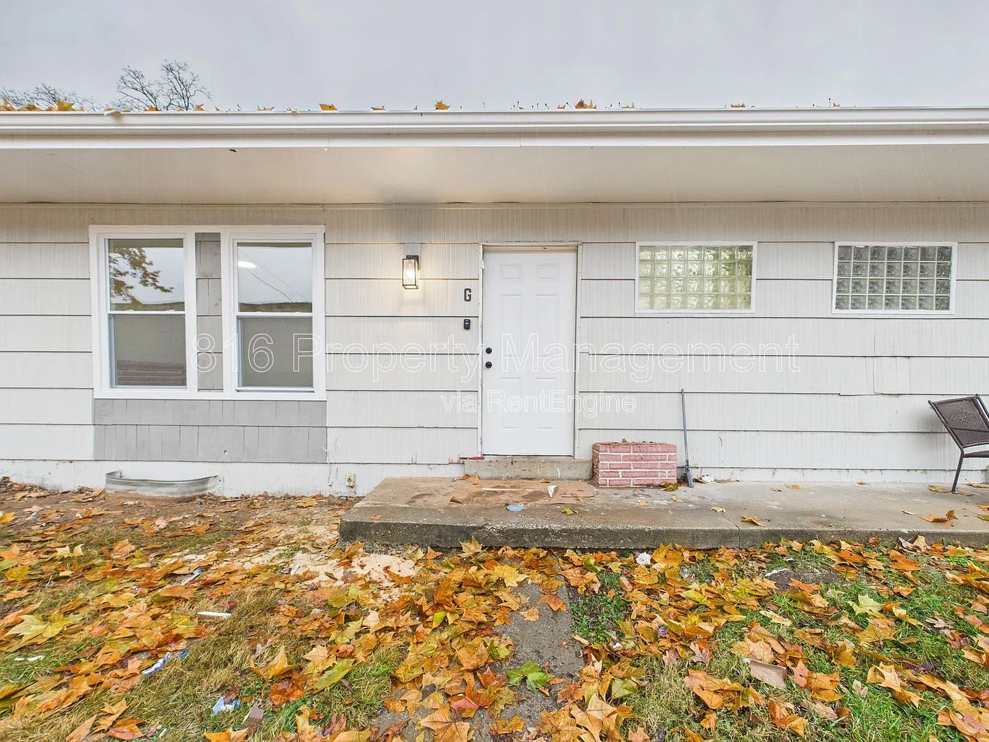 1 bed, 1.0 bath, 900 sqft, $895 — Photo 1