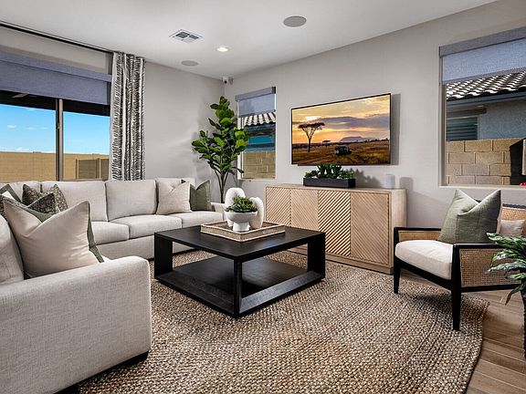 Dakota Great Room at Highland Sage in Alamar