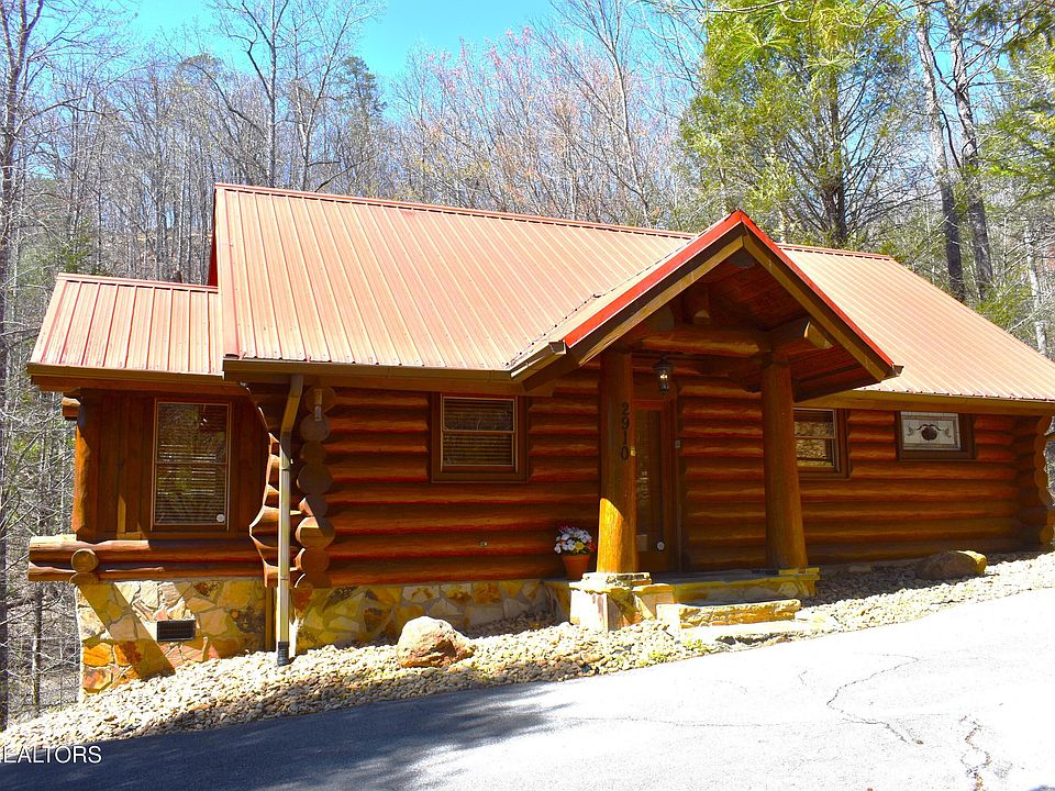 1st image of 2910 Piney Ridge Way