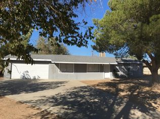 22724 Eyota Rd, Apple Valley, CA 92308