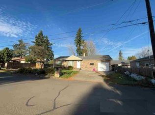 18227 NE Flanders St, Portland, OR 97230