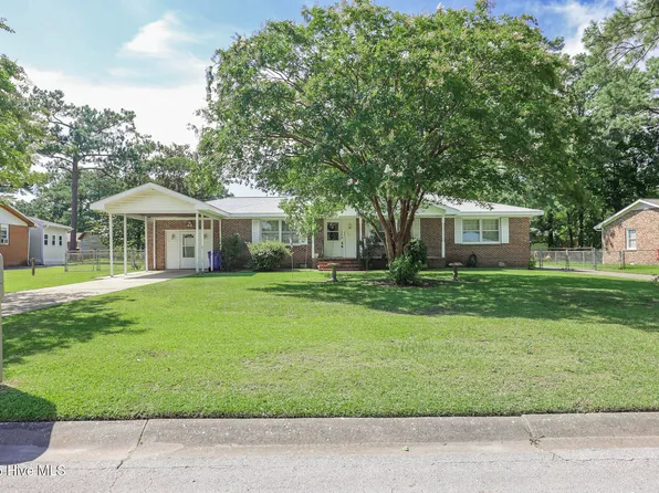 419 Scott Ave, Jacksonville, NC 28546