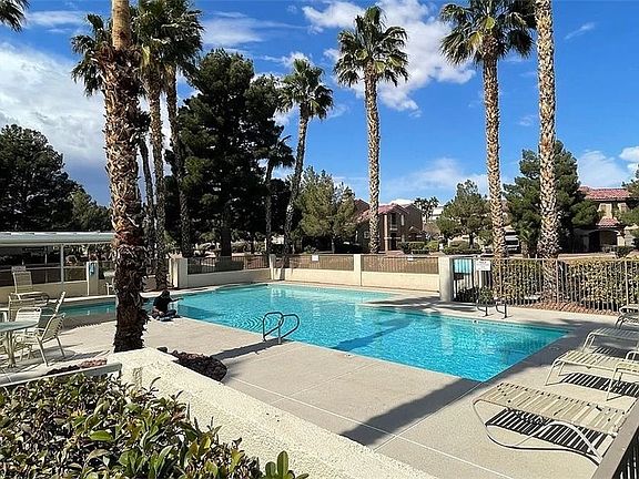 3rd image of 5345 Painted Mirage Rd