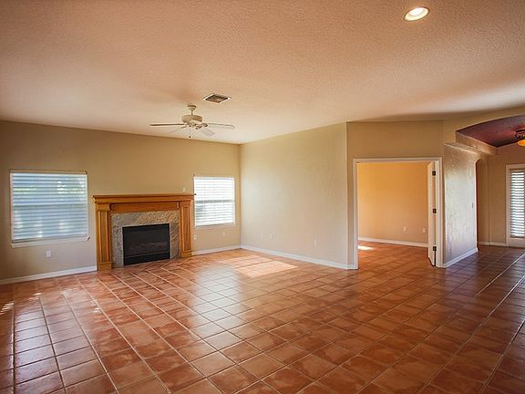 4th image of 23 Viscaya Ln