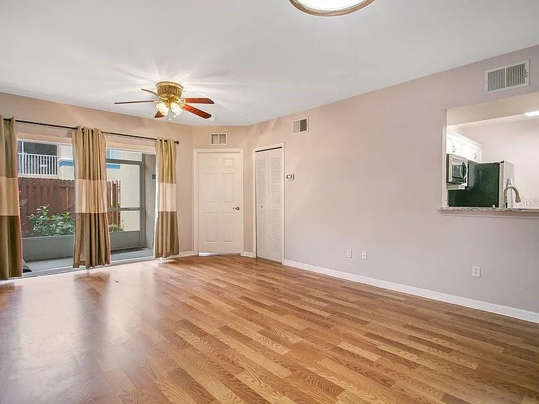 13207 Villa Vista Dr #105 — Photo 3