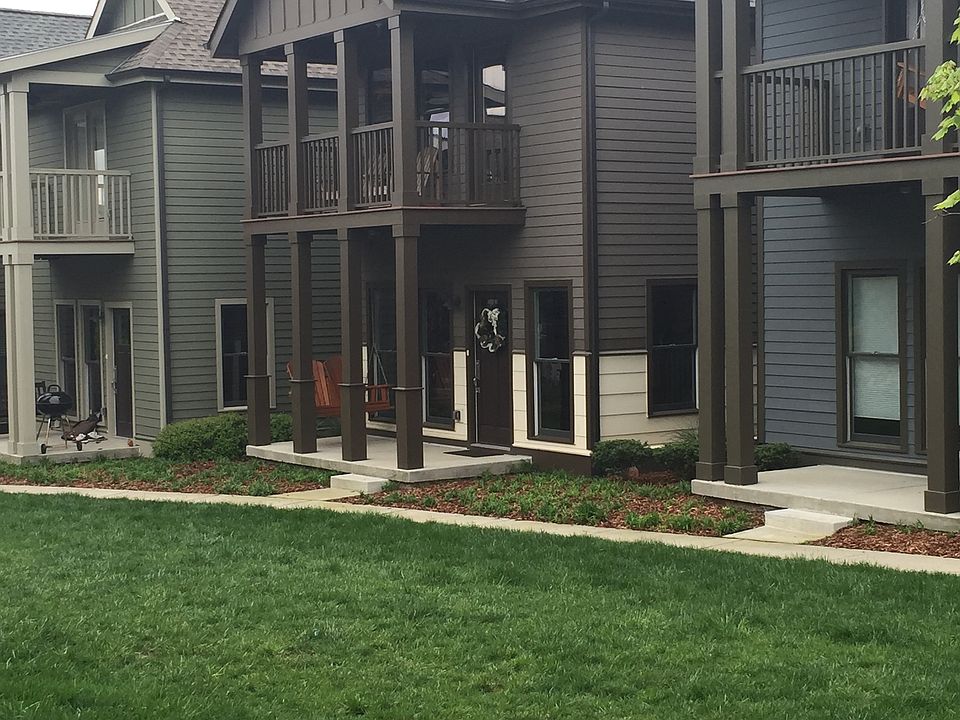 2nd image of 130 Gale Park Ln