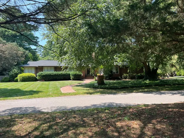 9 Merry Point Ter, Newport News, VA 23606