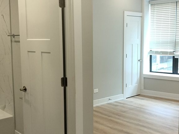 2nd image of 437 W Belden Ave #2