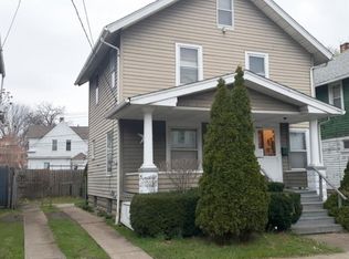 3862 W 42nd St, Cleveland, OH 44109