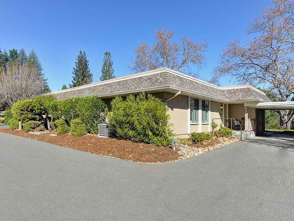 1st image of 2408 Ptarmigan Dr APT 2